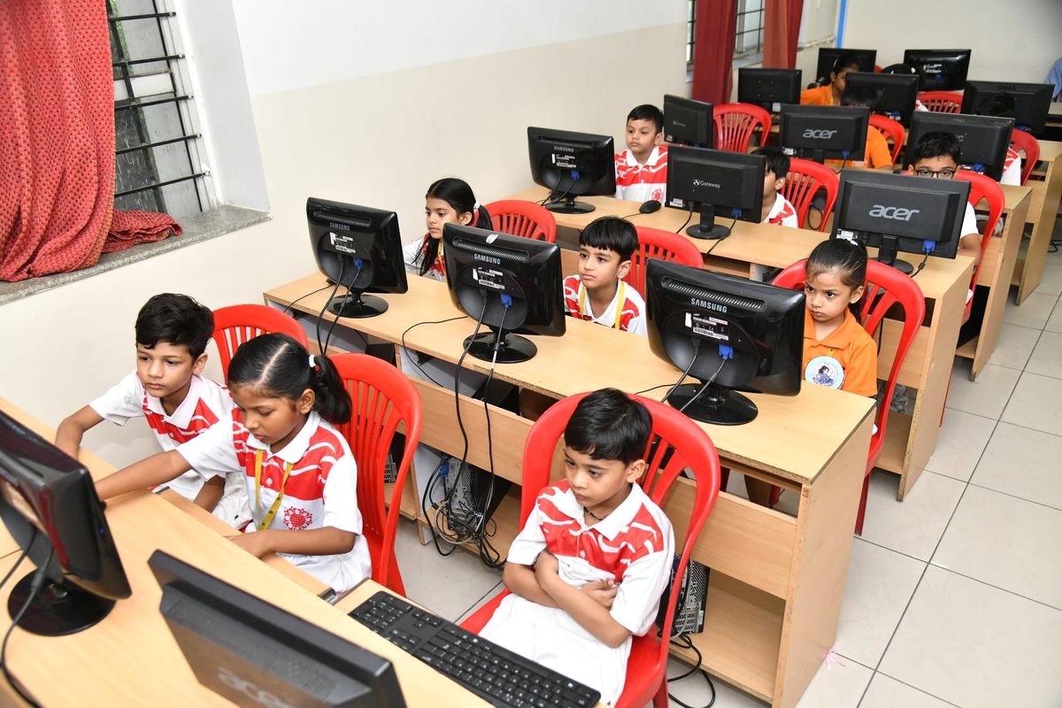 Smart Classrooms & ICT Lab